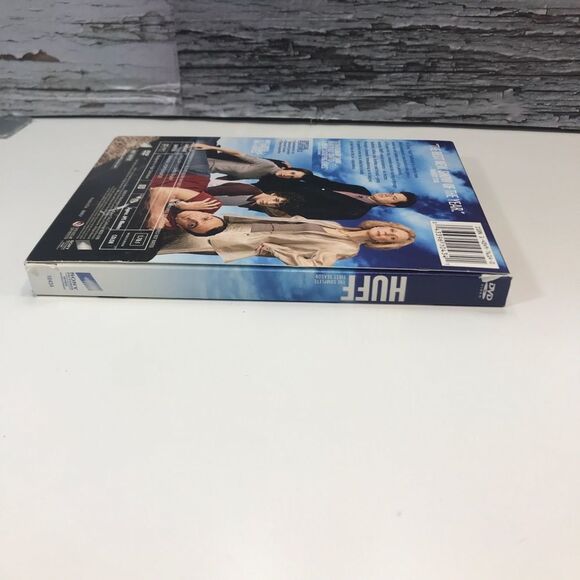 𝅺huff Season 1 DVDs Boxset - Picture 2 of 3